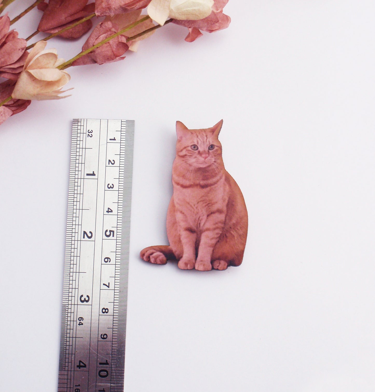 Cat brooch. Ginger cat vintage style cat, laser cut wooden brooch. Orange cat pin. Cat broach. Furbaby brooch, cat jewellery, gift idea