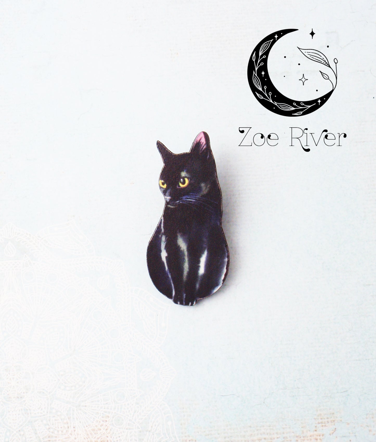 Black cat brooch. Laser cut wooden brooch. Black cat pin. Cat broach. Cat brooch. Furbaby brooch, cat jewellery, gift idea