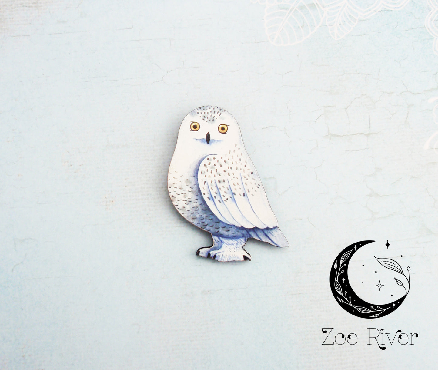 White owl wooden brooch. Owl brooch. Owl pin. Owl jewelry. Owl broach. Bird brooch. Wood owl brooch, gift idea, mother's day, hat coat pin