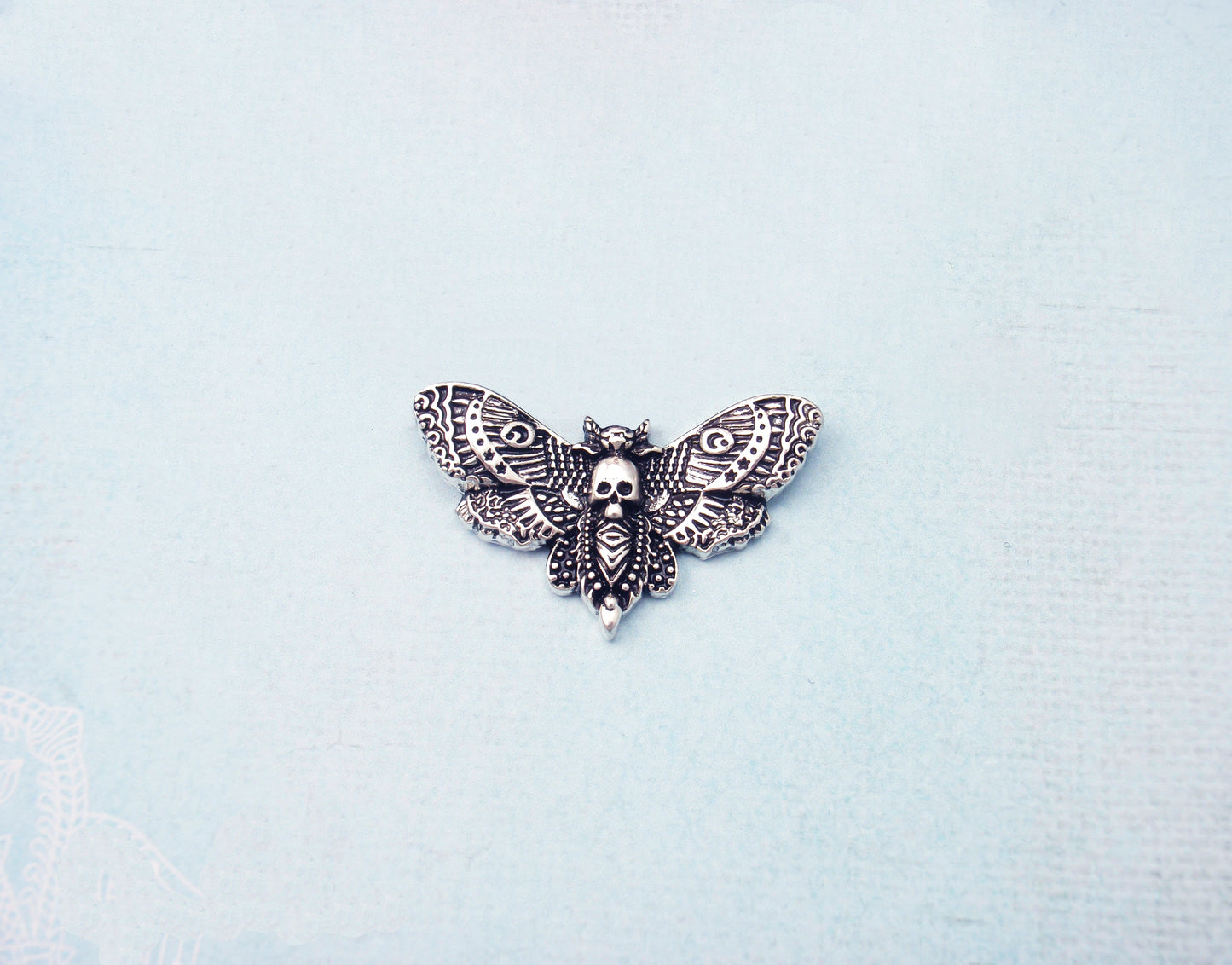 Silver skull death moth brooch. Large butterfly brooch, butterfly pin, badge, broach. Gothic black brooch. Moon phase brooch, skull brooch